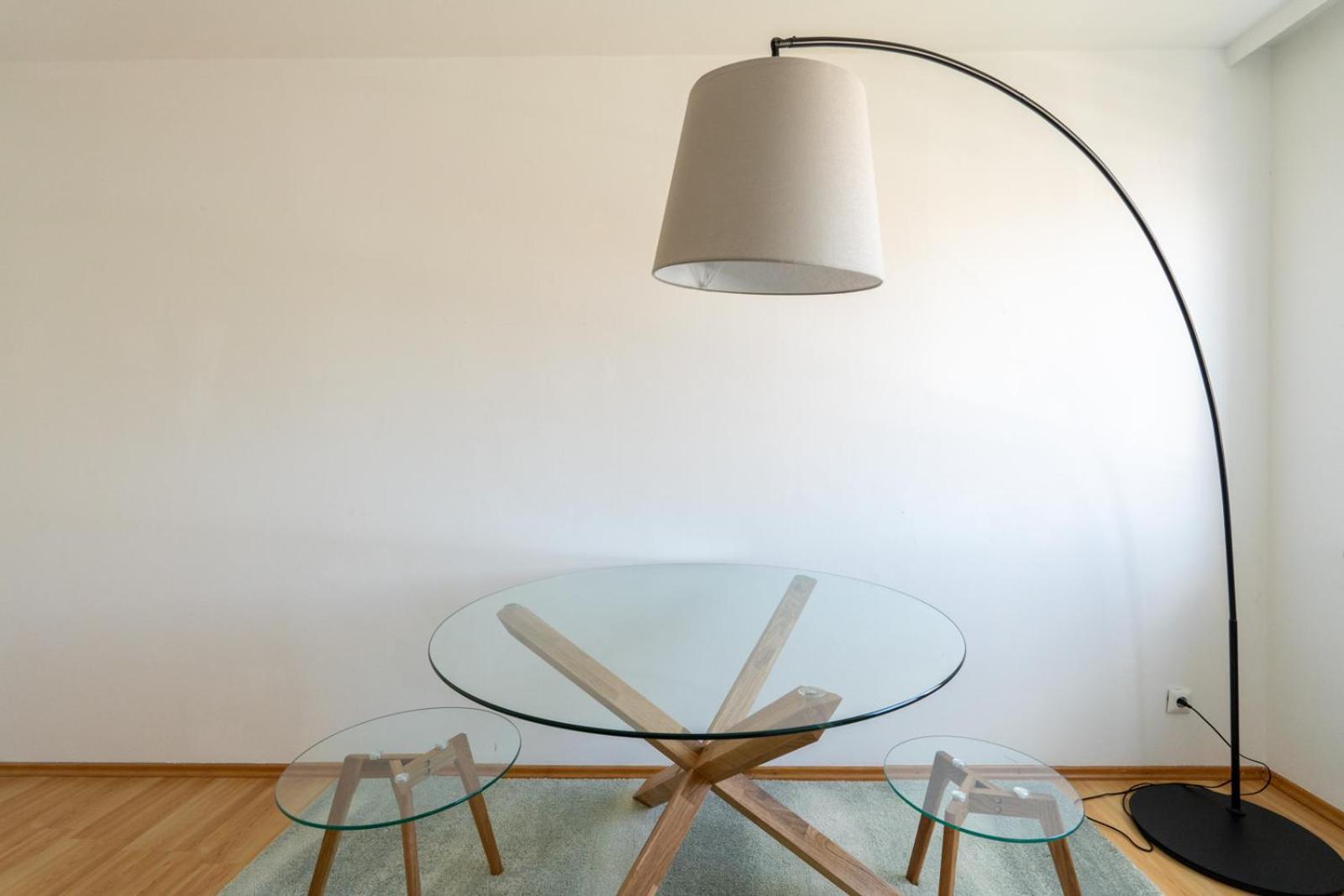 Two Bedrooms - 85 Squaremeters - 4 Min To U6 Dresdner Str Wenen Buitenkant foto